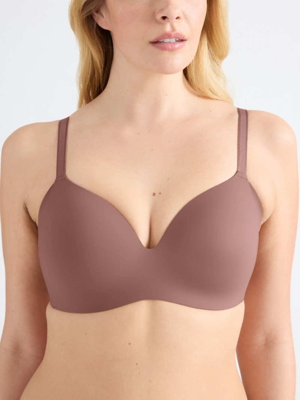 knix Seamless Molded Bra Size 8 40D, 40DD,
40DDD/E, 42D, 42DD, 42DDD/E